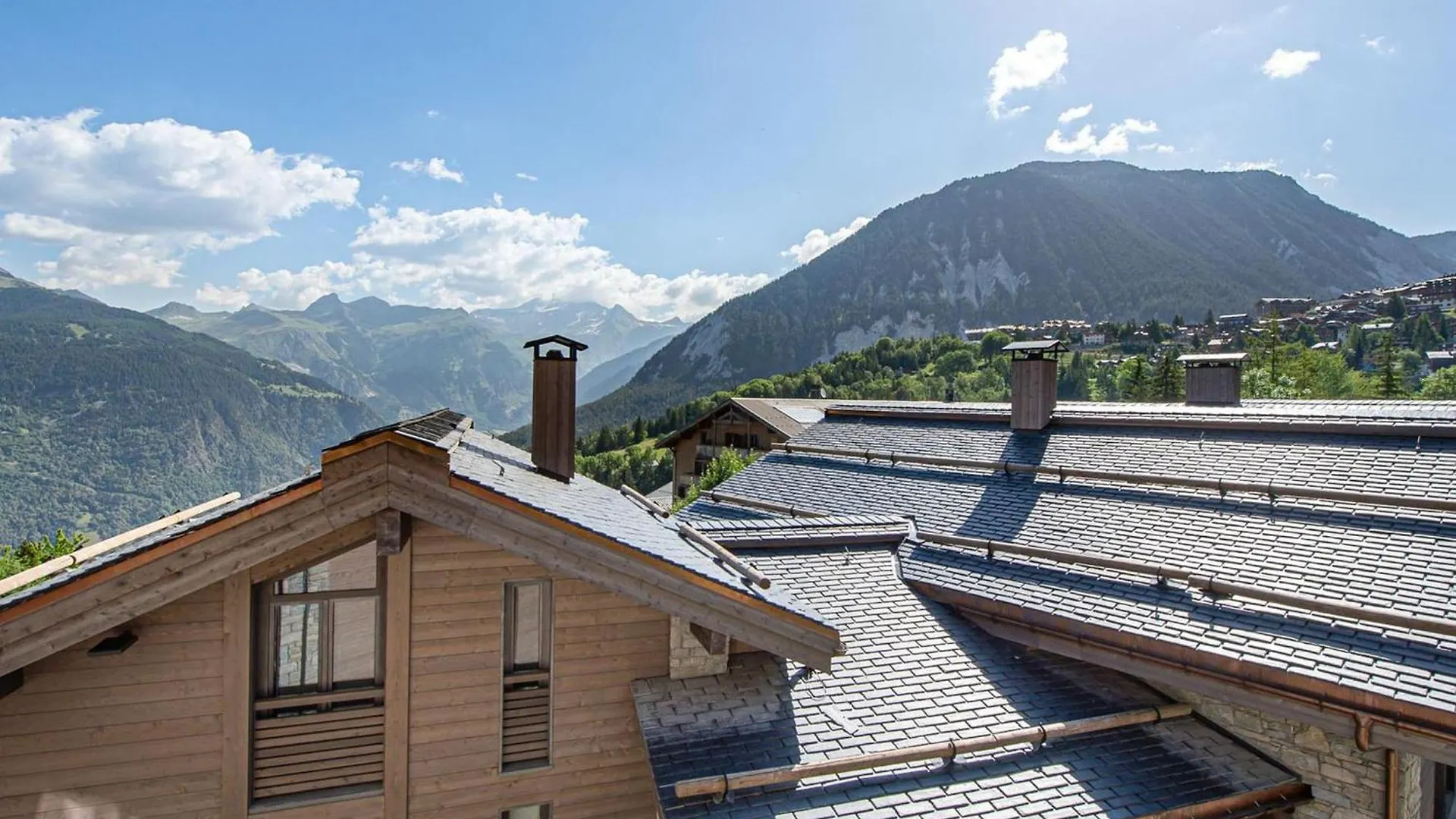 Duplex moderne proche pistes avec parking à Courchevel - FR-1-562-87 Lägenhet 0*,  Frankrike