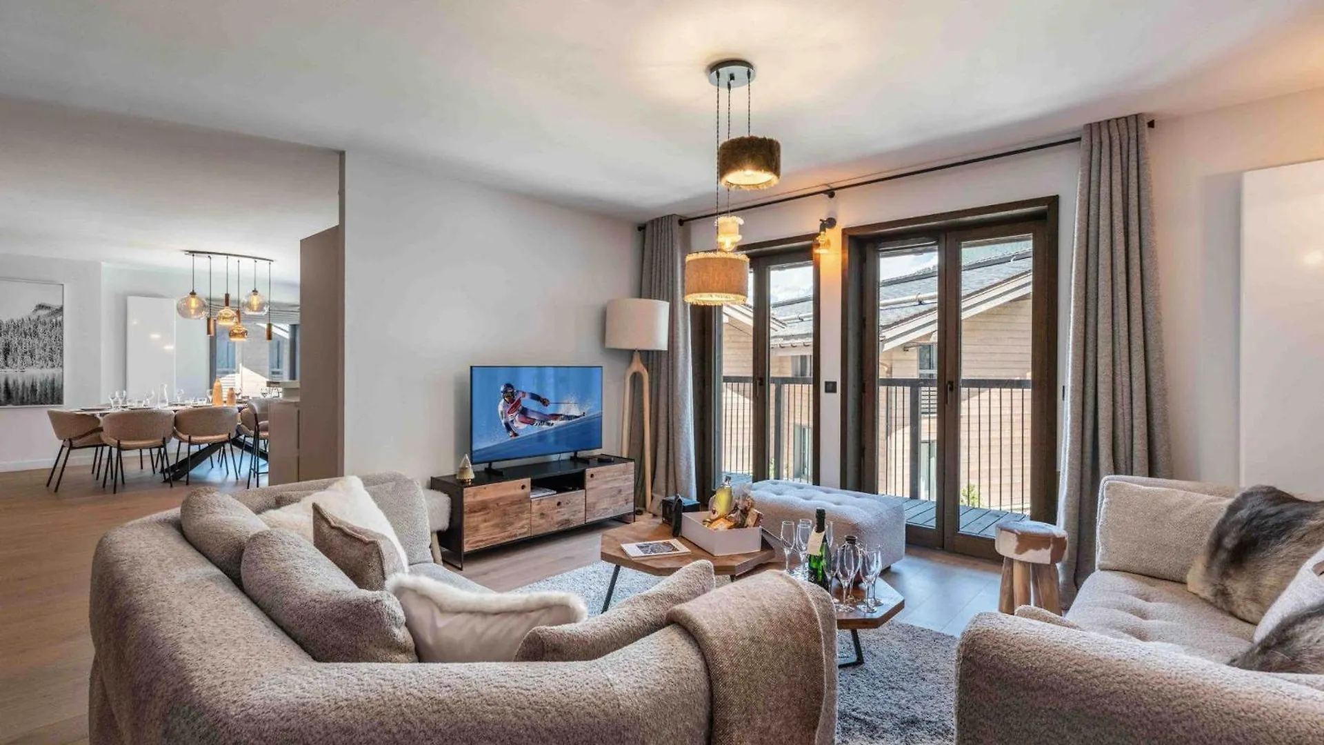 Duplex moderne proche pistes avec parking à Courchevel - FR-1-562-87 Lägenhet